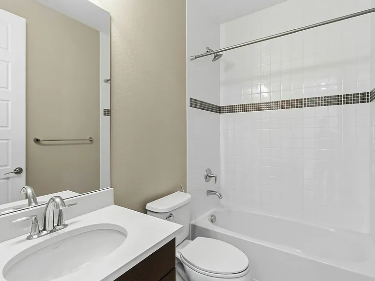 9202 E 53rd Ave — Photo 24