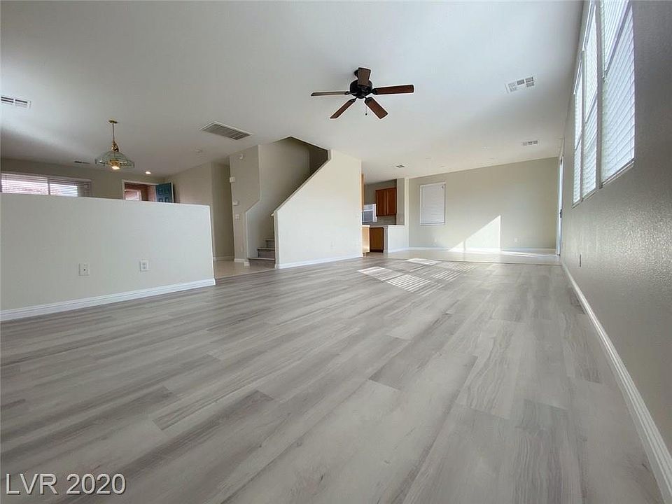 1st image of 3398 Hillside Garden Dr