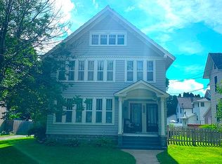 515 N Hennepin Ave, Dixon, IL 61021