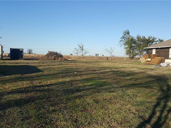 5th image of 2221 Private Road 4327