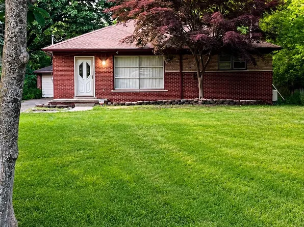 21550 Duns Scotus St, Southfield, MI 48075