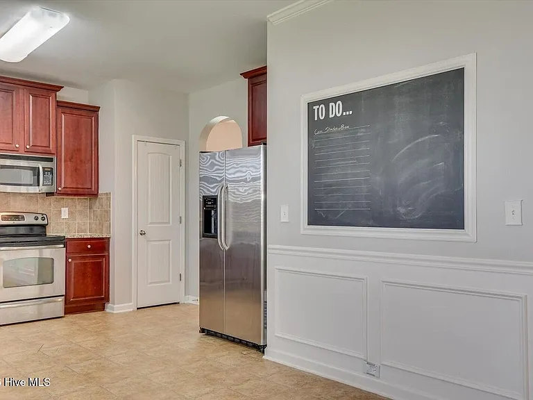 2609 Leland Dr — Photo 16