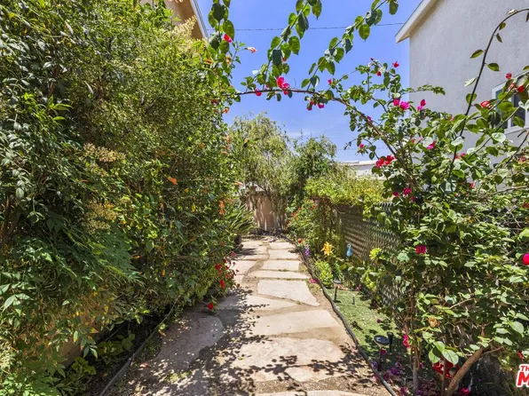 21683 Wo He Lo Trl, Chatsworth, CA 91311