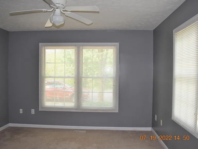 325 E Fall Creek Parkway South Dr — Photo 17