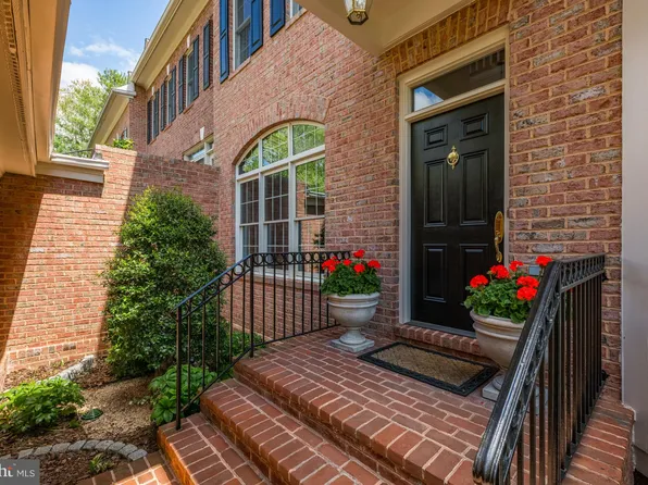 9604 Beman Woods Way, Potomac, MD 20854