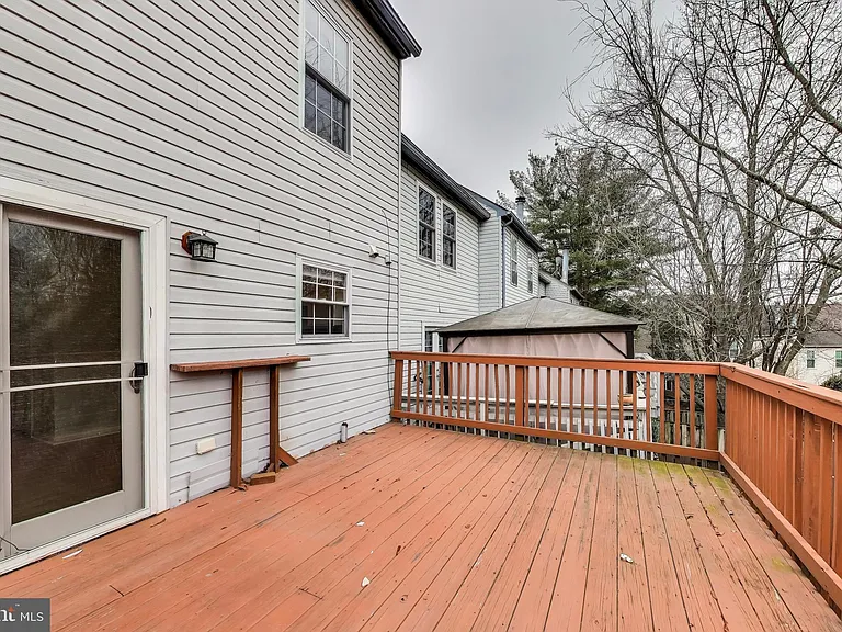 20488 Summersong Ln — Photo 30