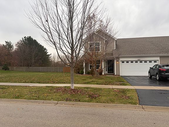 2nd image of 223 Norfolk Ln