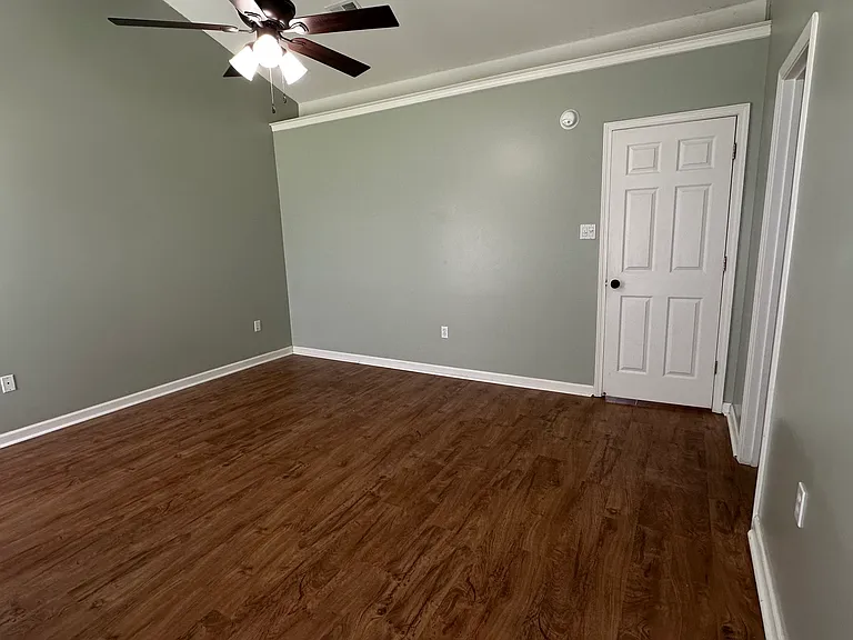 6365 Oak Leaf Dr — Photo 8