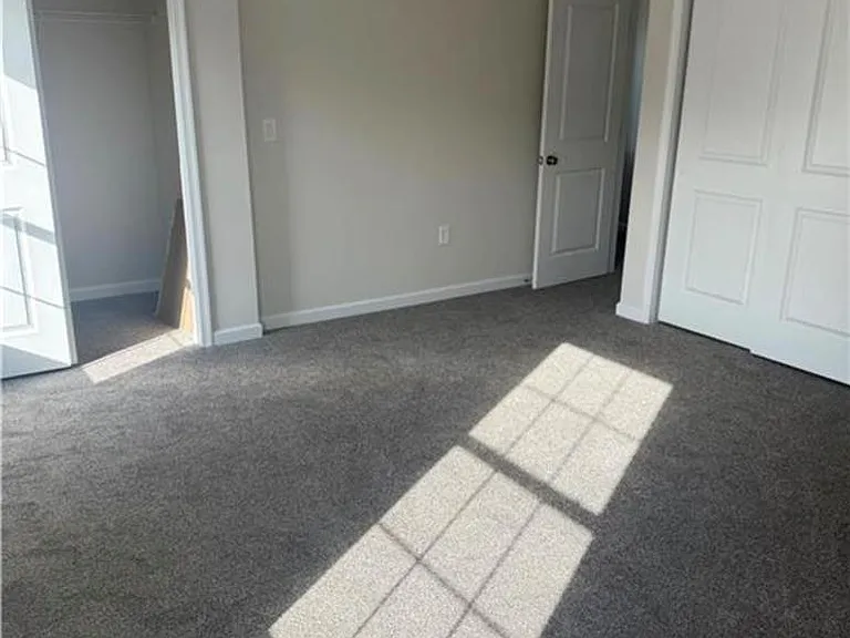452 S Jordan St — Photo 13