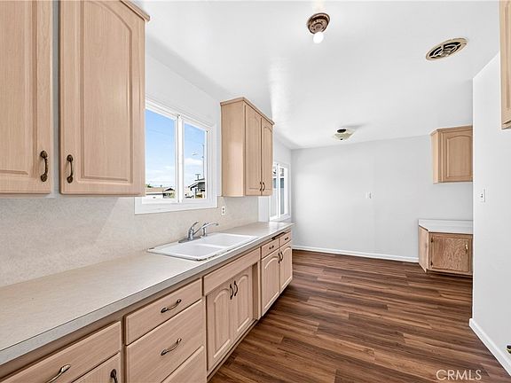 5th image of 17210 Wilton Pl