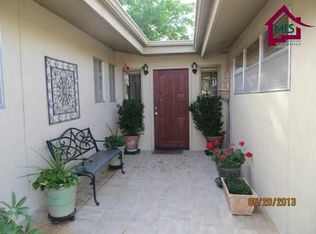 1525 Camino Del Rex, Las Cruces, NM 88001