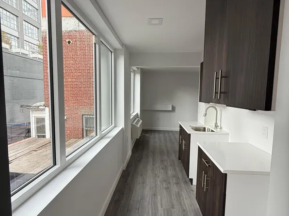 170 Marcy Avenue image 20 of 23