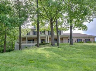 11058 Rambling Oaks Dr, Saint Louis, MO