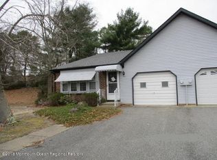 13 Juniper Ln #A, Whiting, NJ 08759