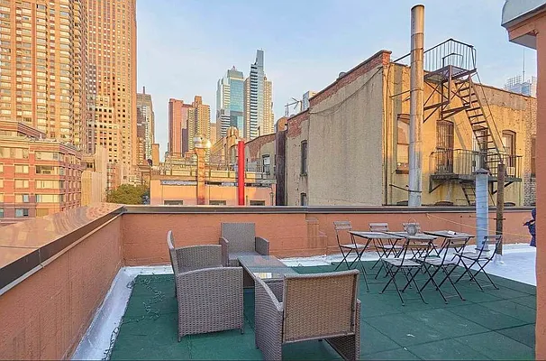 Rented by Brown Harris Stevens | media 33