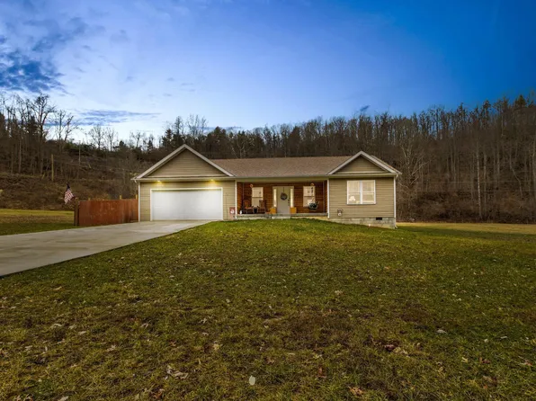 271 Lantern Way, Frenchburg, KY 40322