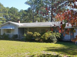 1061 Sand Pit Rd, Aberdeen, NC 28315