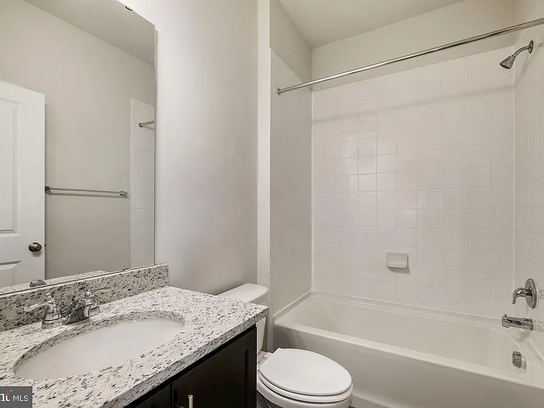 5131 Constitution St — Photo 21
