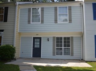 3147 Shadow Walk Ln, Tucker, GA 30084