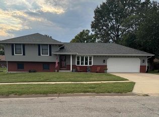 4211 SE Colorado Ave, Topeka, KS 66609