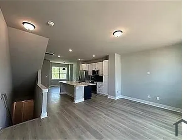 5010 Central Ave, Charlotte, NC