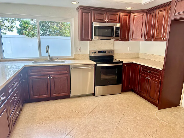 2818 Joaquin Dr — Photo 8