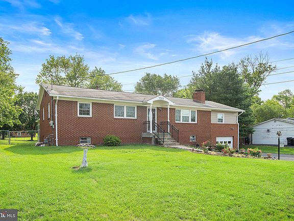 3rd image of 7703 Huron Dr
