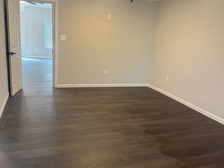7215 Holly Hill Dr #104 — Photo 86
