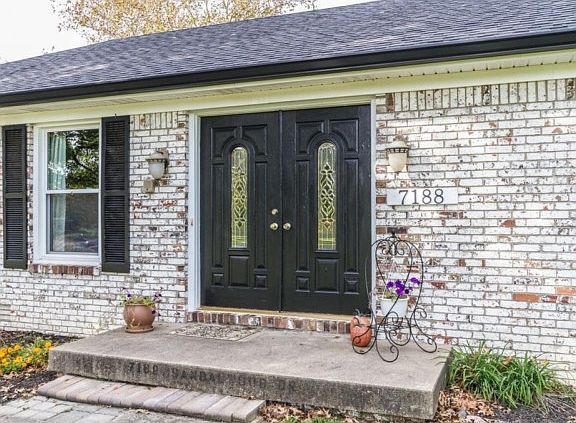 2nd image of 7188 Sandalwood Dr