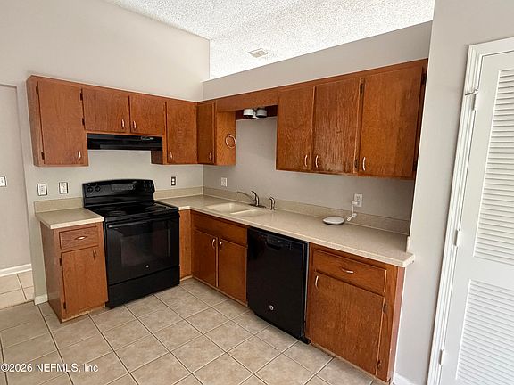 3rd image of 1293 MUNSON COVE Drive