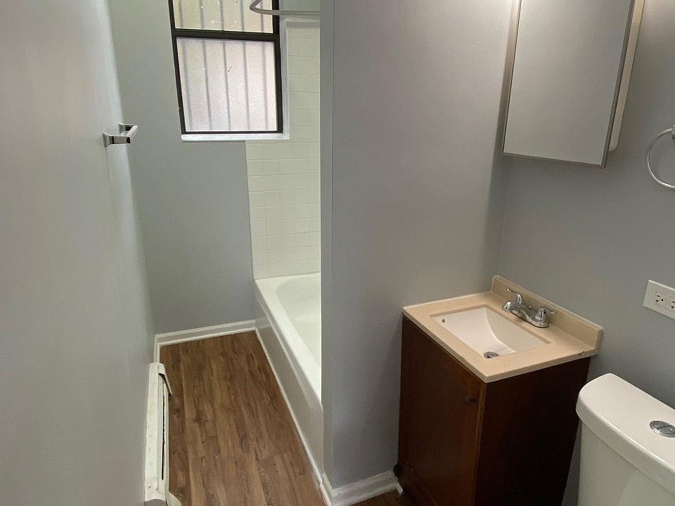 1st image of 9 N Keeler Ave APT 205