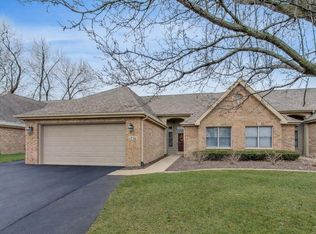 1734 Windfield Dr, Munster, IN 46321