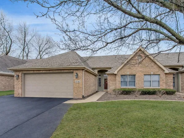 1734 Windfield Dr, Munster, IN 46321