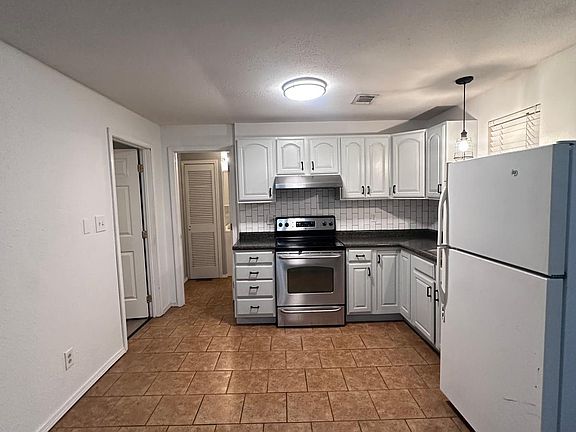 4th image of 603R Ann St