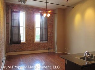 326 N Boonville Ave APT 203, Springfield, MO 65806