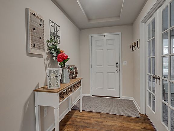 3rd image of 7938 Caledonia Ct
