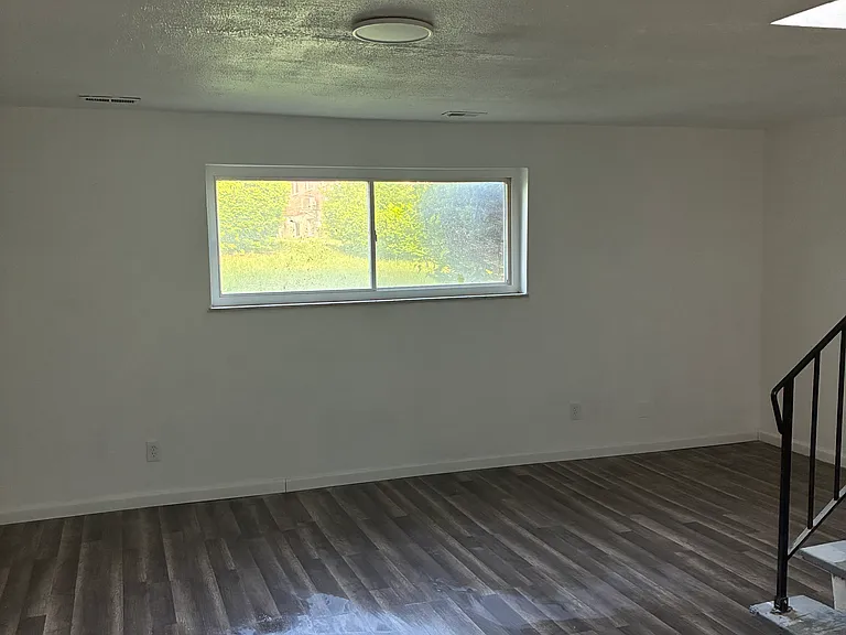 7856 Glenorchard Dr #2 — Photo 6