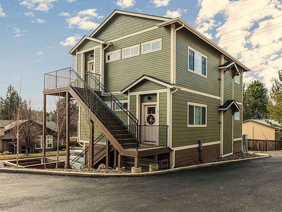 2nd image of 2050 NW Monterey Pines Dr #2