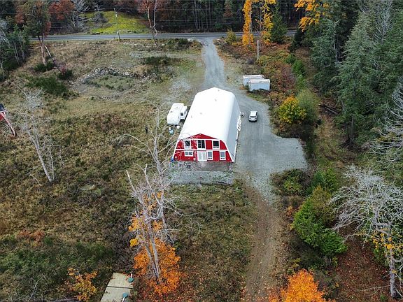 2nd image of 3750 Yellow Point Rd