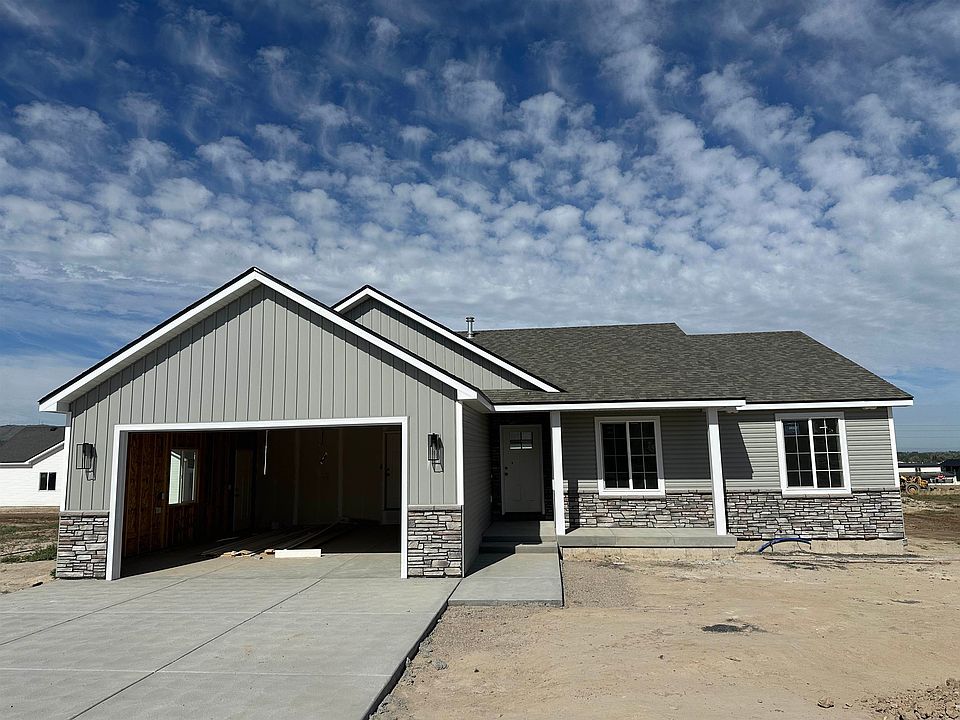 1st image of 674 Barnwood Rd