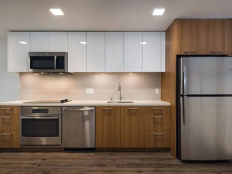 923 Folsom — Photo 32