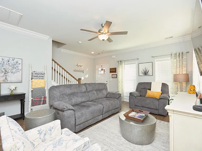 436 Withrow Way — Photo 9