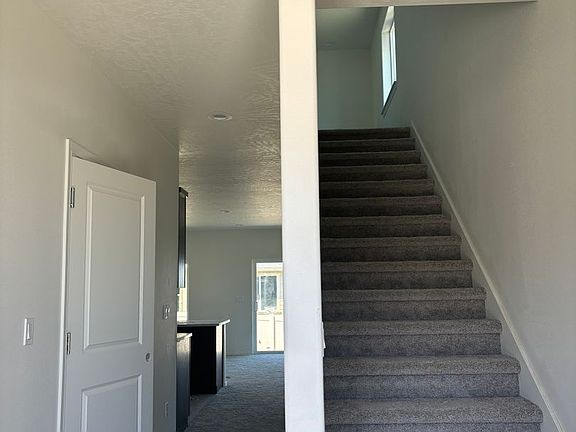 4th image of 3670 S Roosevelt Pl