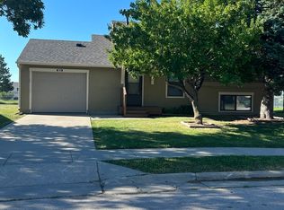 918 Red Cloud Ct, Box Elder, SD 57719