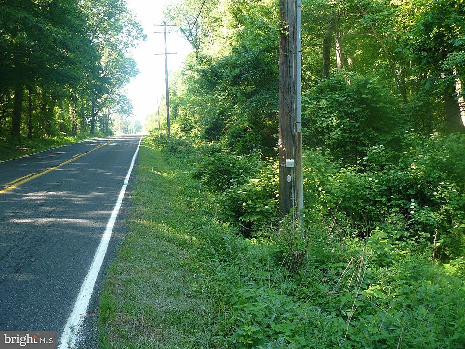 2nd image of 6001 Point Pleasant Pike # Lot 2