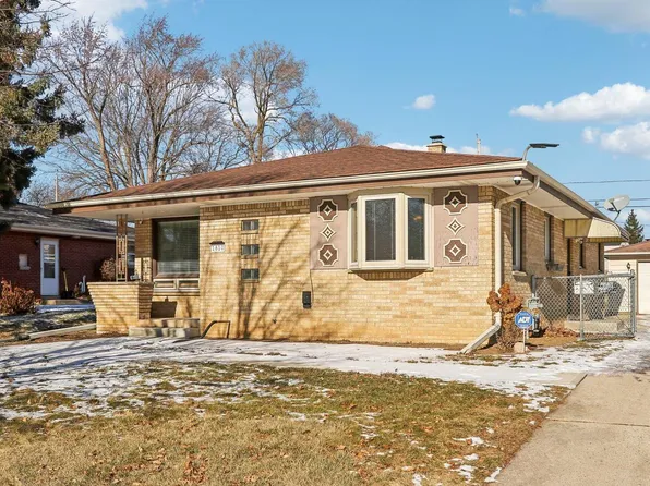 1810 Elm AVENUE, South Milwaukee, WI 53172