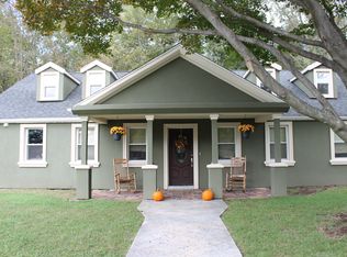 41 New Clark Rd, Cumberland, RI 02864