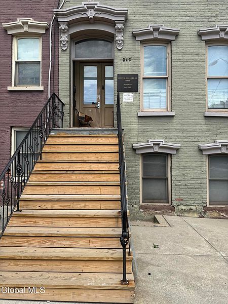 3rd image of 341-345 Clinton Avenue