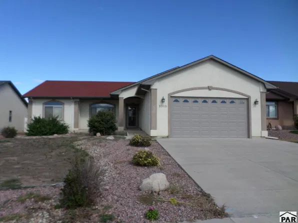 2315 Meadowlark Ln, Pueblo, CO 81008