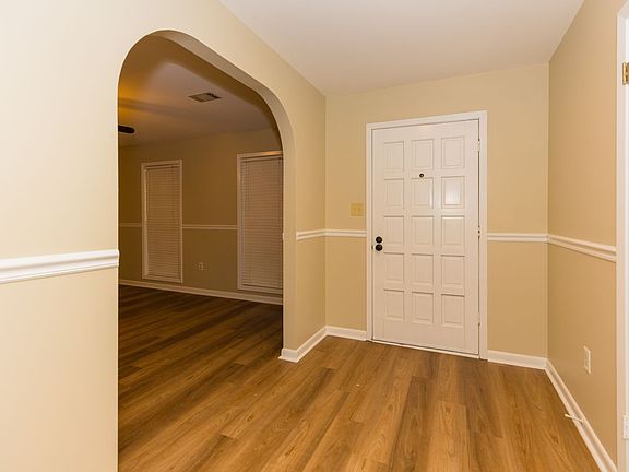 2nd image of 1805 Covey Dr